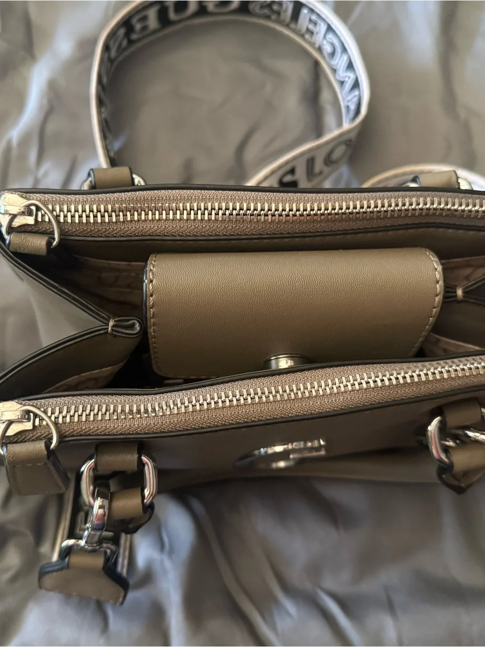 Guess Satchel